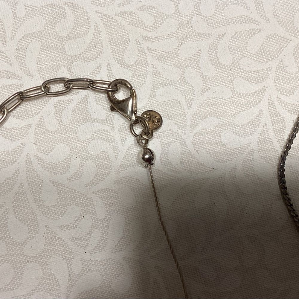 Set of Two Silvertone Necklaces - Picture 6 of 8